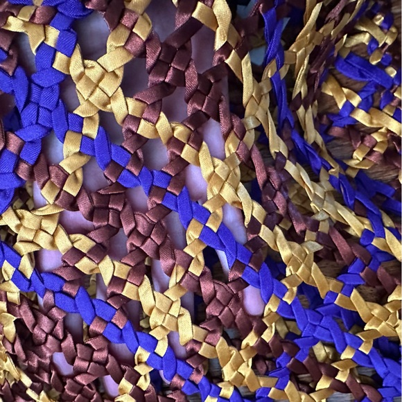 Woven fringe top - Picture 5 of 7